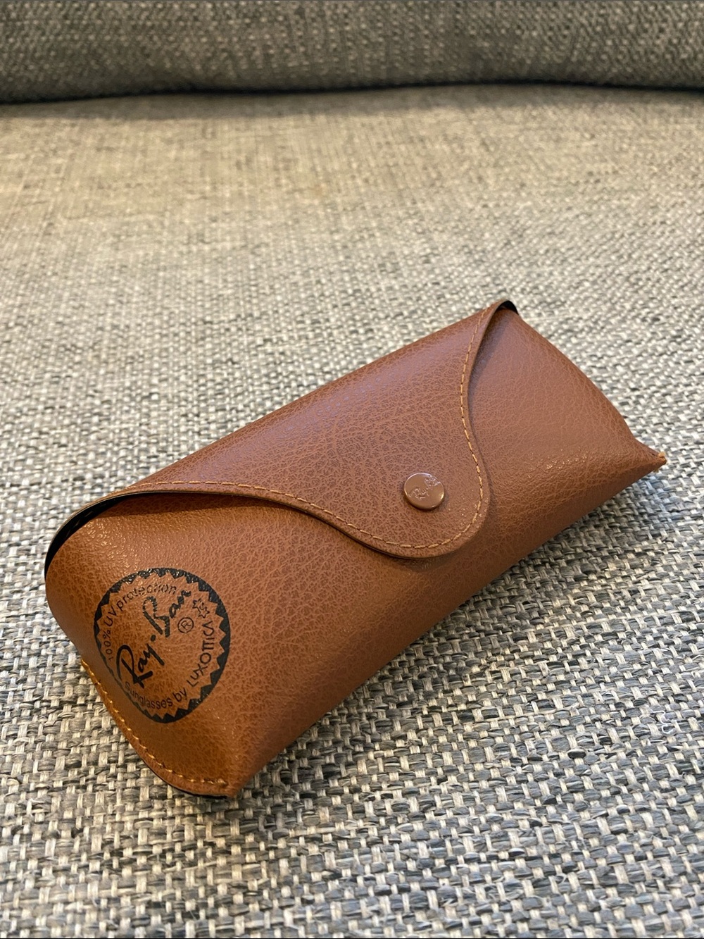 Ray-Ban Brown Sunglasses Glasses Case